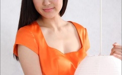 妈妈让我挺进她的小泬